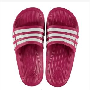 adidas hot pink slides